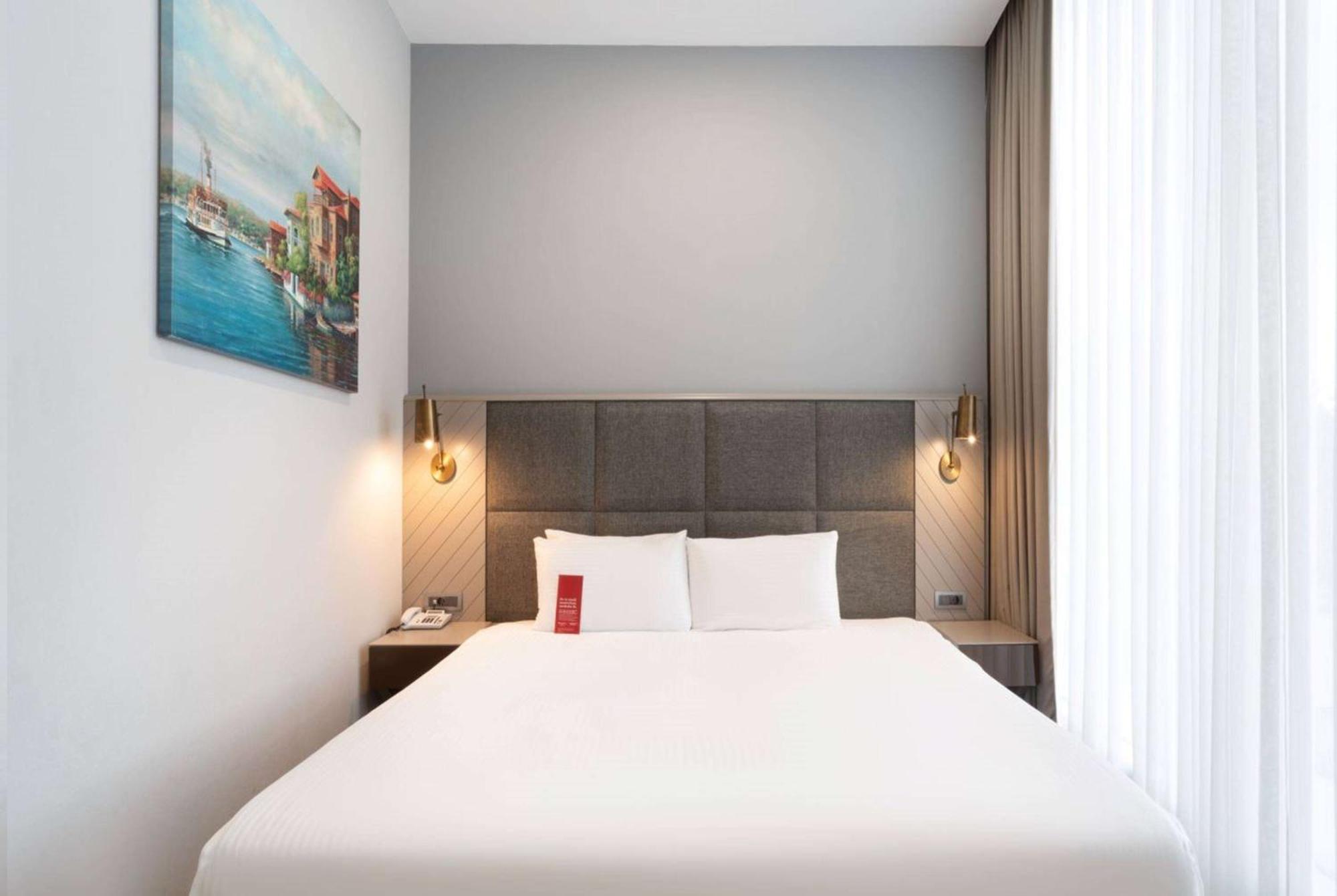 Ramada Plaza By Wyndham Istanbul Atakoy Hotel Exterior foto